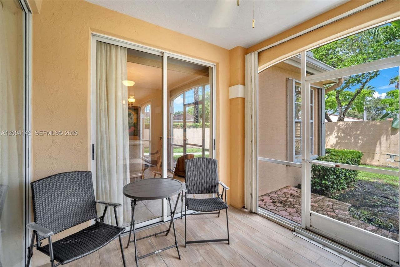 14611 Balgowan Rd , Unit 103-1, Miami Lakes, FL 33016 Photo