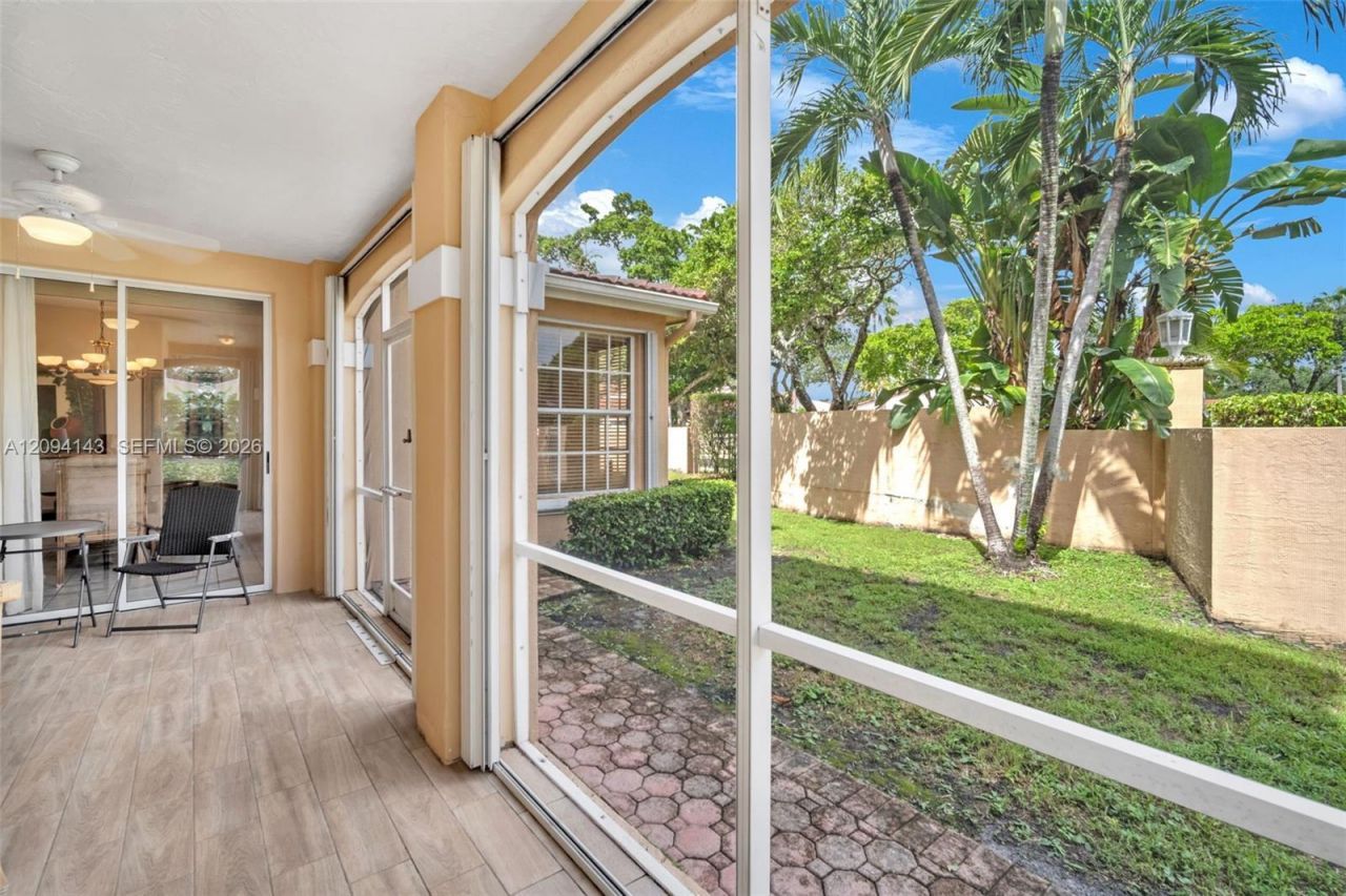 14611 Balgowan Rd , Unit 103-1, Miami Lakes, FL 33016 Photo