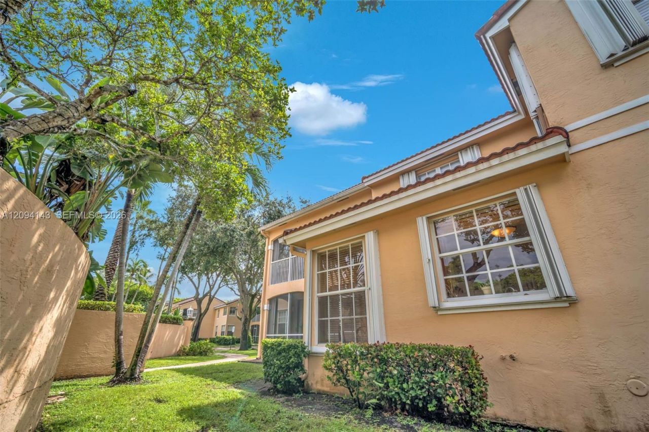 14611 Balgowan Rd , Unit 103-1, Miami Lakes, FL 33016 Photo
