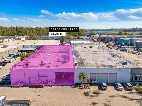 315 W 75th Pl , Hialeah, FL 33014