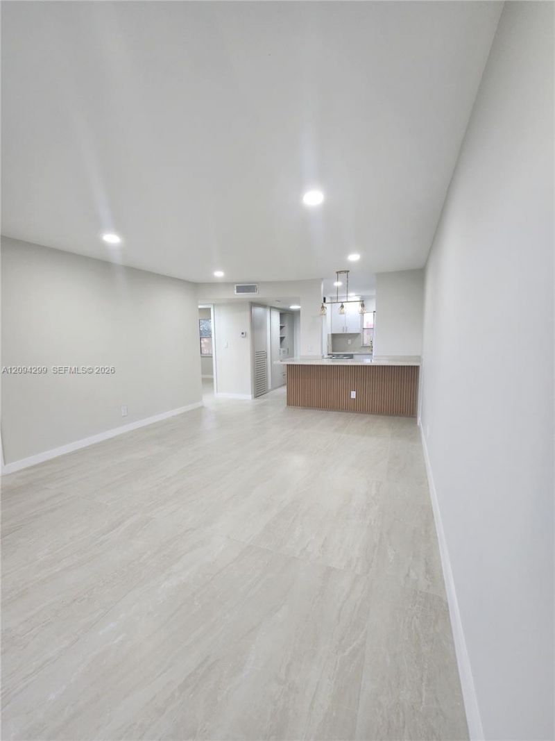 2781 N Pine Island Rd , Unit 302, Sunrise, FL 33322 Photo