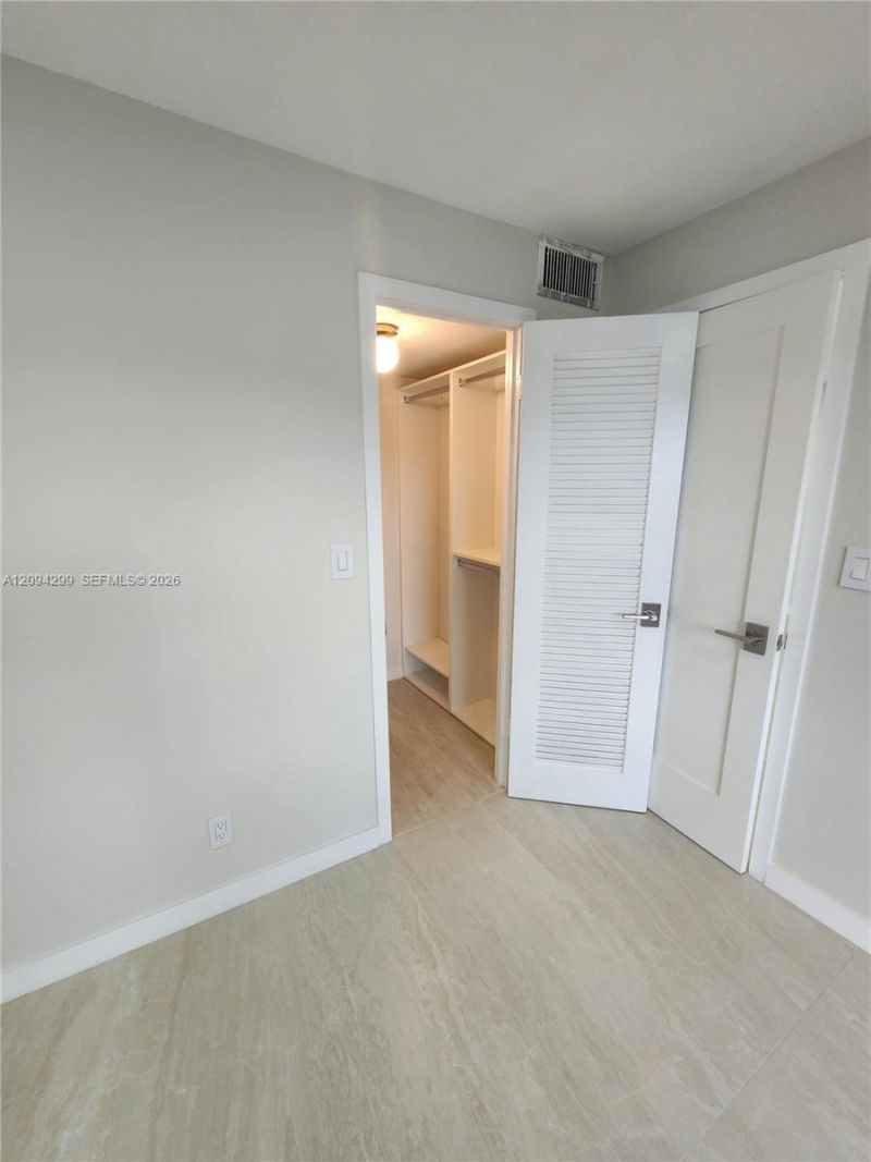 2781 N Pine Island Rd , Unit 302, Sunrise, FL 33322 Photo