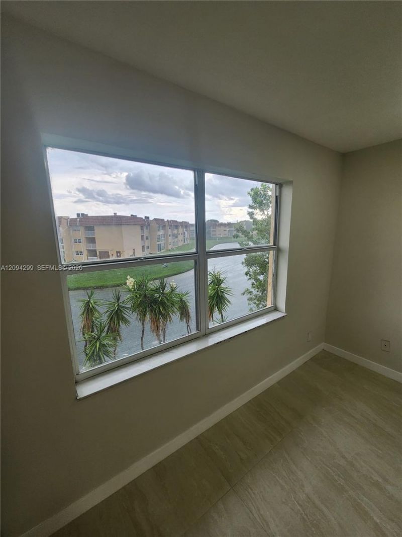 2781 N Pine Island Rd , Unit 302, Sunrise, FL 33322 Photo