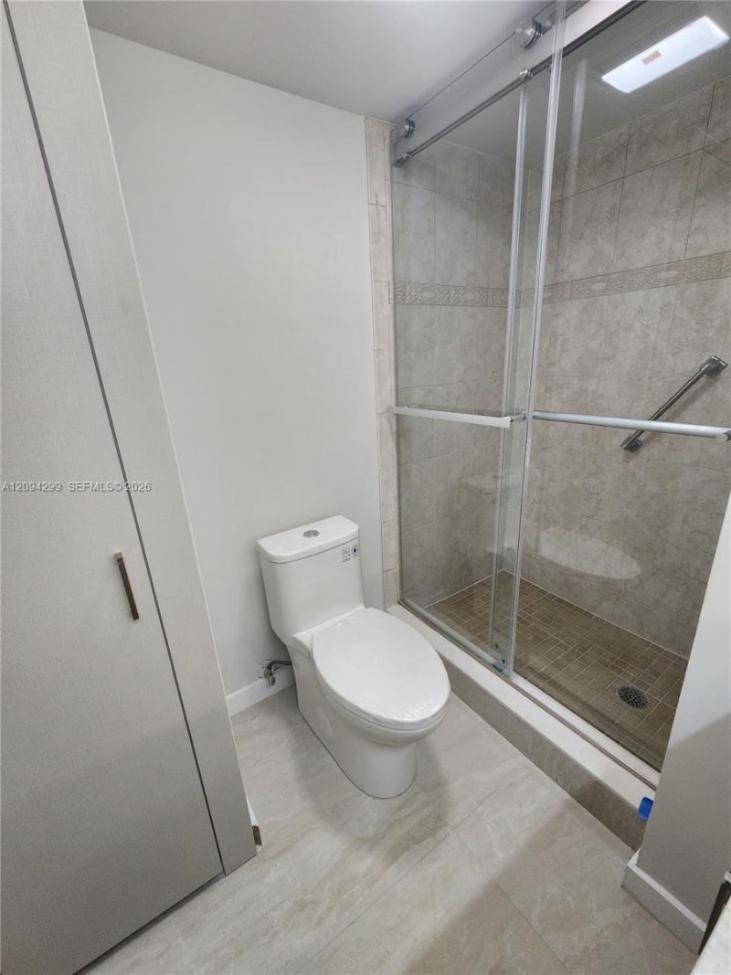 2781 N Pine Island Rd , Unit 302, Sunrise, FL 33322 Photo