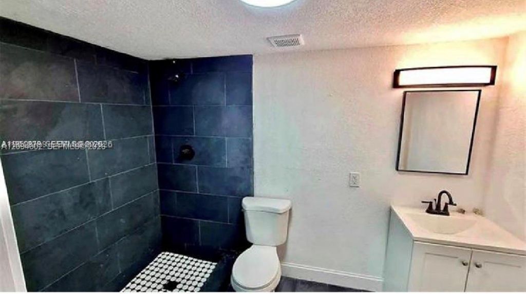 12040 N Miami Ave, North Miami, FL 33168 Photo