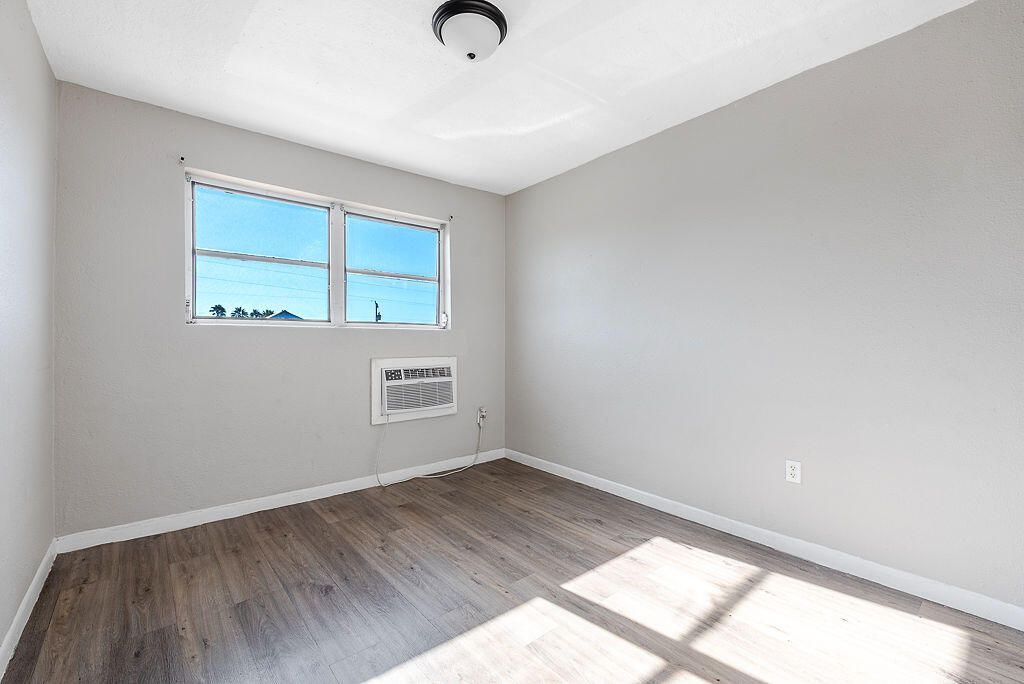 612 SW 6th Street, Unit 3, Belle Glade, FL 33430 Photo