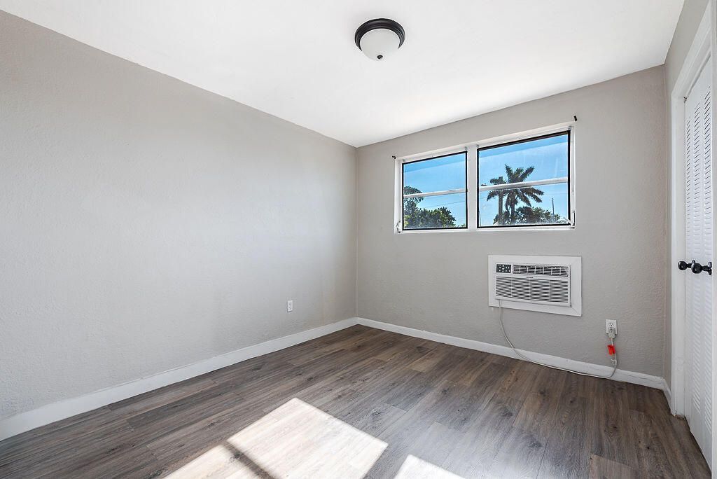 612 SW 6th Street, Unit 3, Belle Glade, FL 33430 Photo