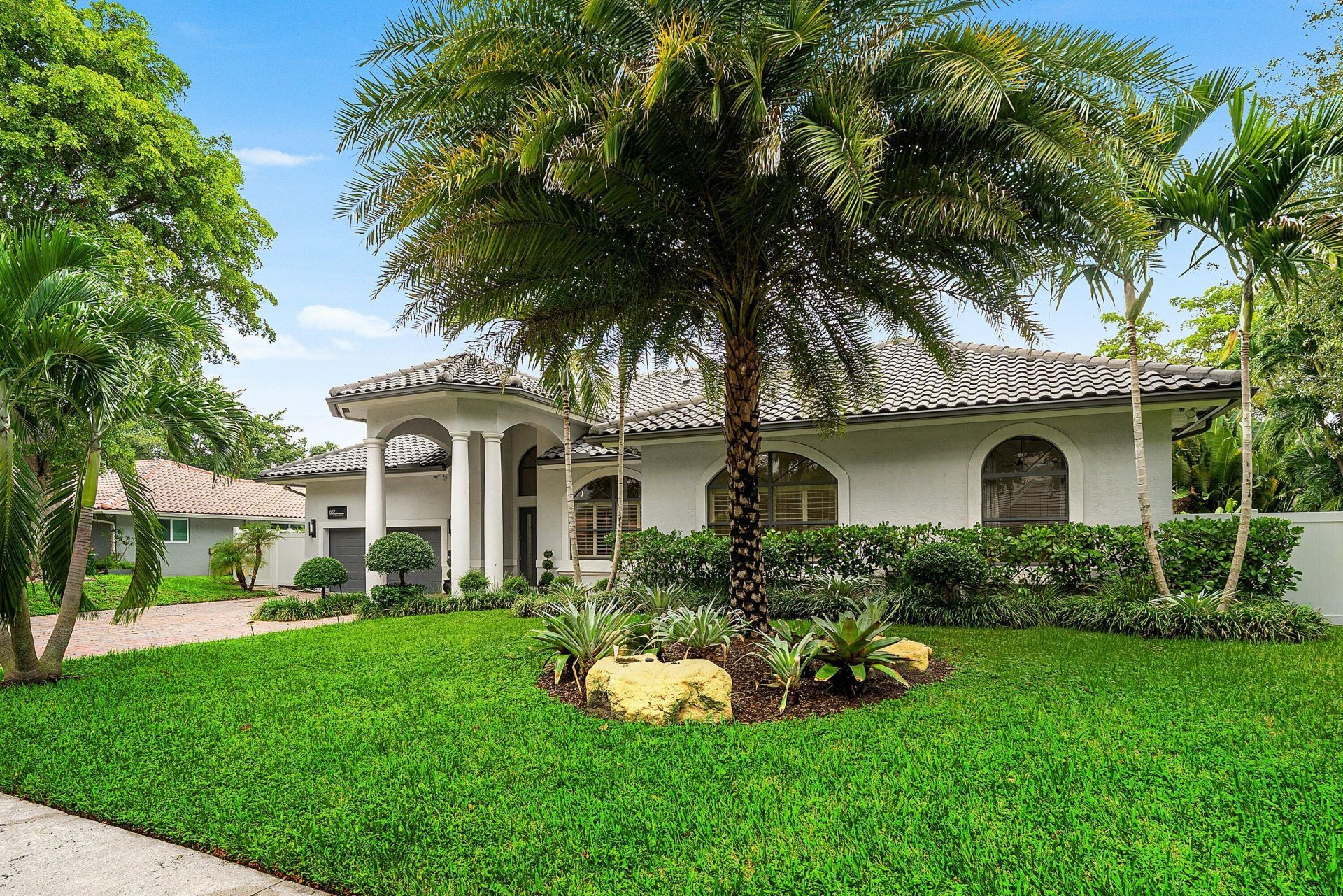 6821 N Grande Drive, Boca Raton, FL 33433 Photo