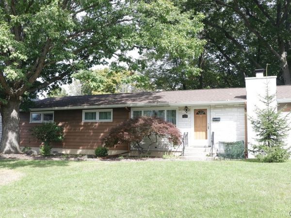 124 Huntshill Road , Syracuse, NY 13209