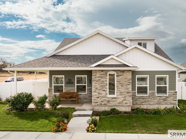 609 Aurora, CHUBBUCK, ID 83202