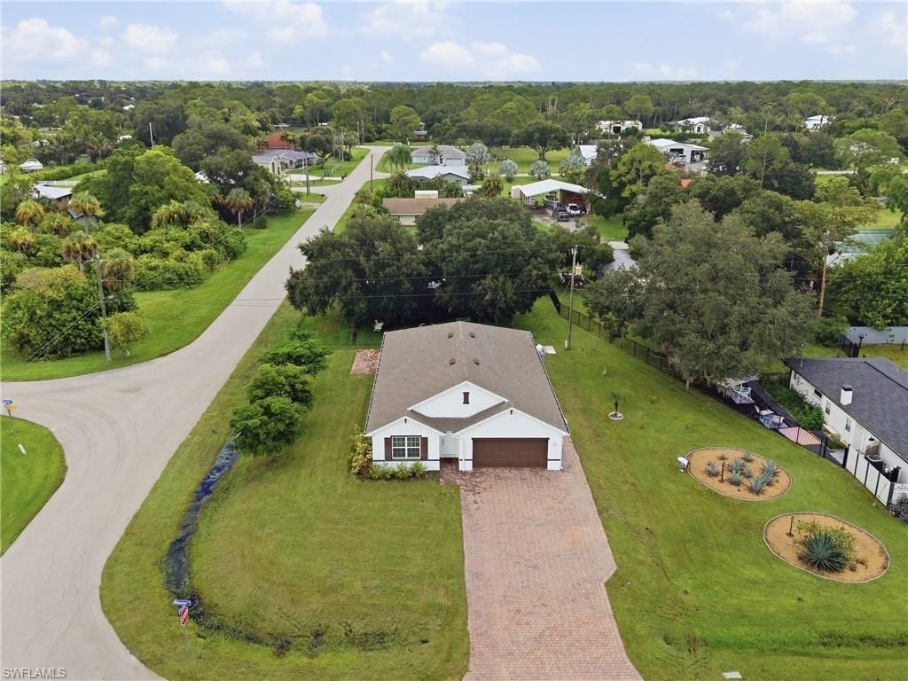2261 Webster Rd , Alva, FL 33920 Photo