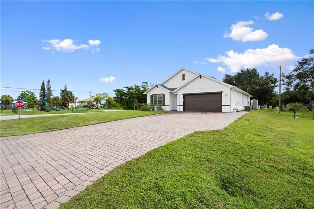 2261 Webster Rd , Alva, FL 33920 Photo