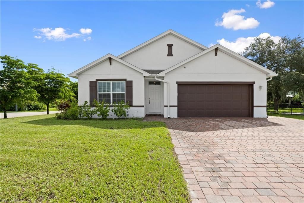 2261 Webster Rd , Alva, FL 33920 Photo