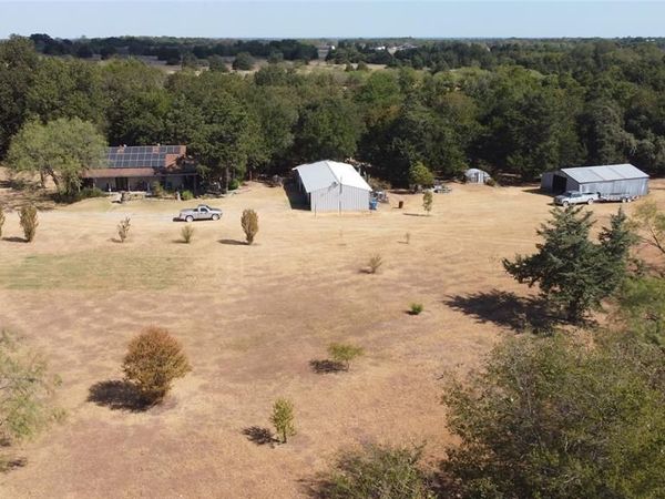 3500 CR 3230 , Hubbard, TX 76648