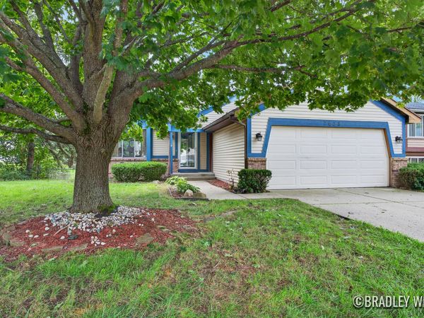 2638 Brier Creek Street SE, Kentwood, MI 49508