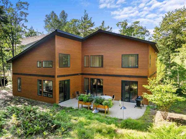 2755 Harbor-Petoskey Road, Unit 77, Harbor Springs, MI 49740