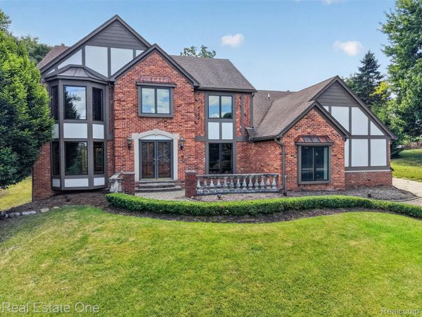 871 Stanford Court , Rochester Hills, Mi 48309