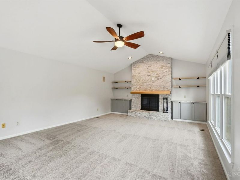 10934 Fallstone Drive, Cincinnati, OH 45246 Photo 31