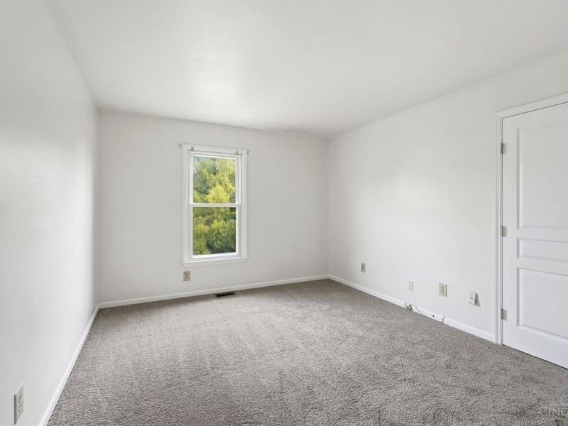 10934 Fallstone Drive, Cincinnati, OH 45246 Photo 66