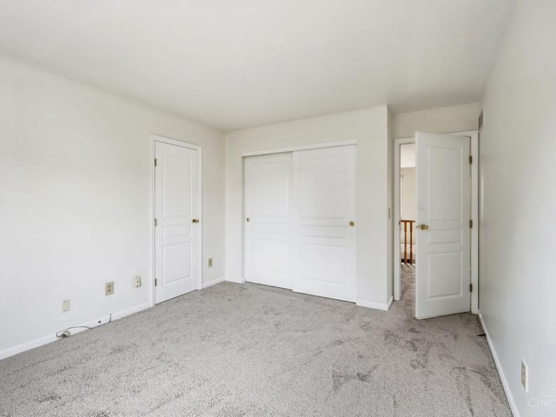 10934 Fallstone Drive, Cincinnati, OH 45246 Photo 67