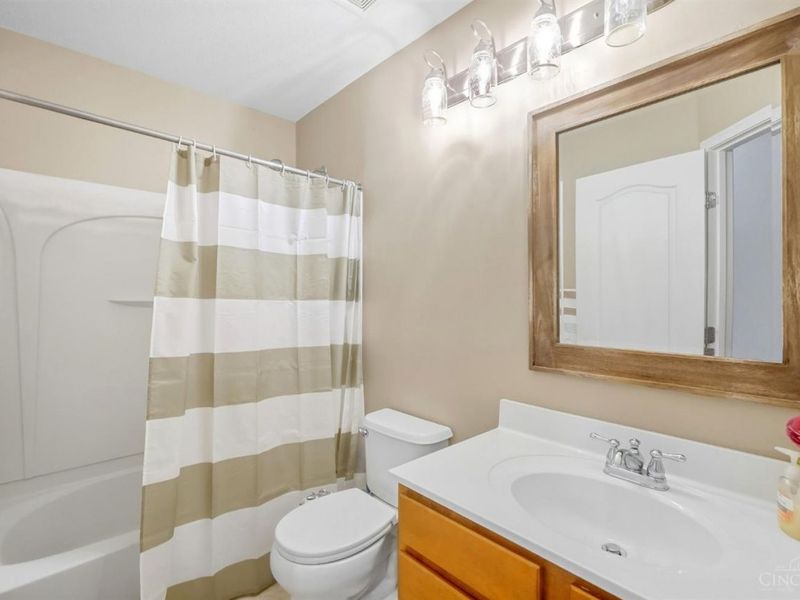 7771 Skyview Circle, Green Township, OH 45248 Photo 20