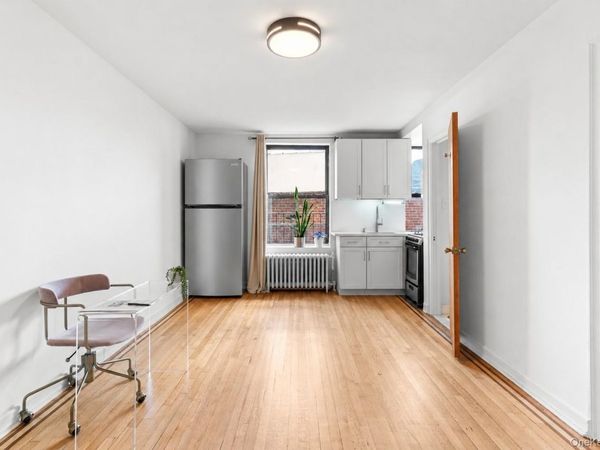 300 8th Avenue , Unit 4 N, Brooklyn, NY 11215