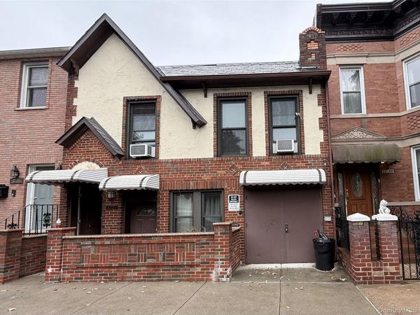 32-67 36th Street, Astoria, NY 11106