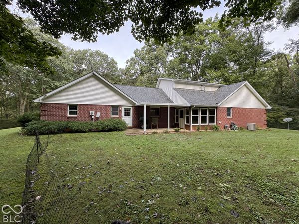 2636 Country Club , Spencer, IN 47460