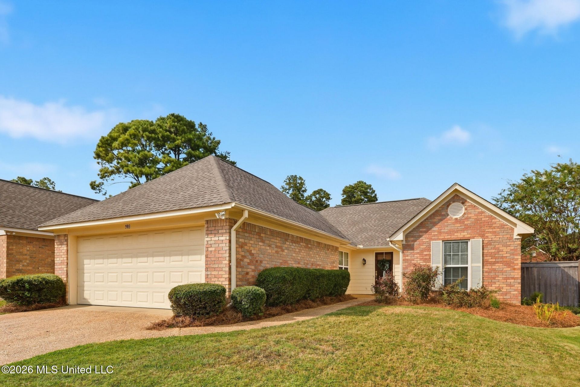 593 Bedford Circle, Madison, MS 39110 Main Photo