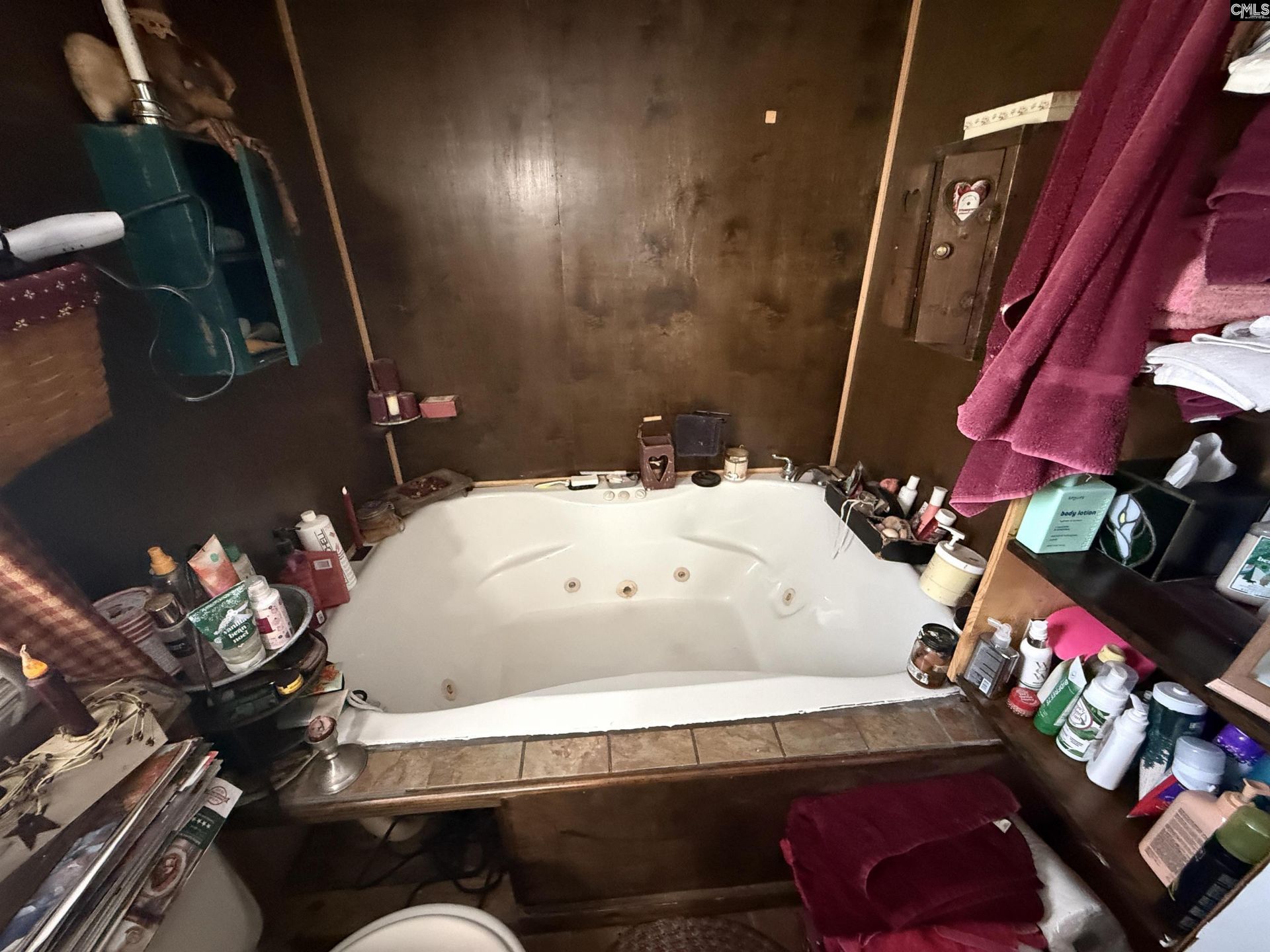 427 Gramercy Lane  Photo 15
