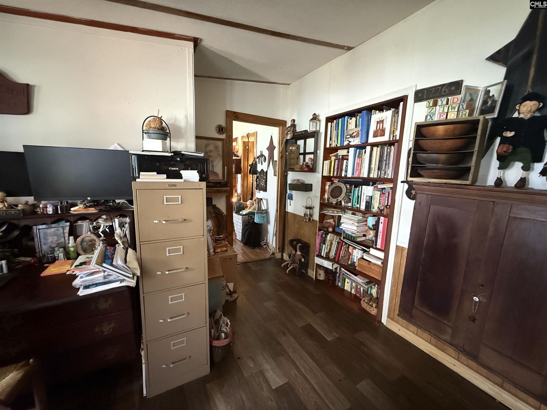 427 Gramercy Lane  Photo 5