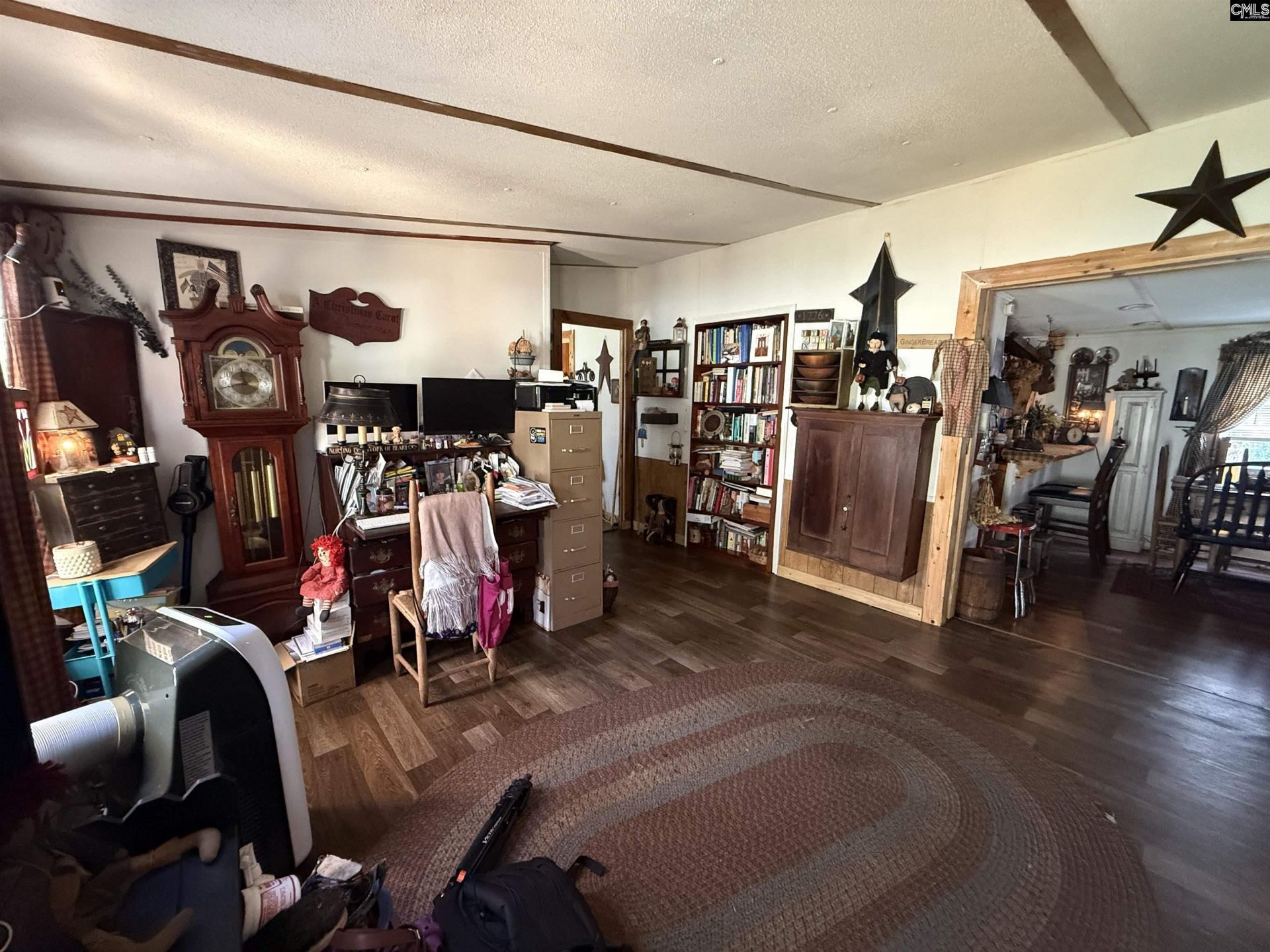 427 Gramercy Lane  Photo 7