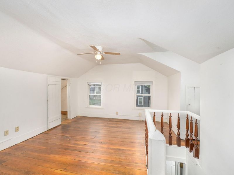 21 W College Street , Fredericktown, OH 43019 Photo 16