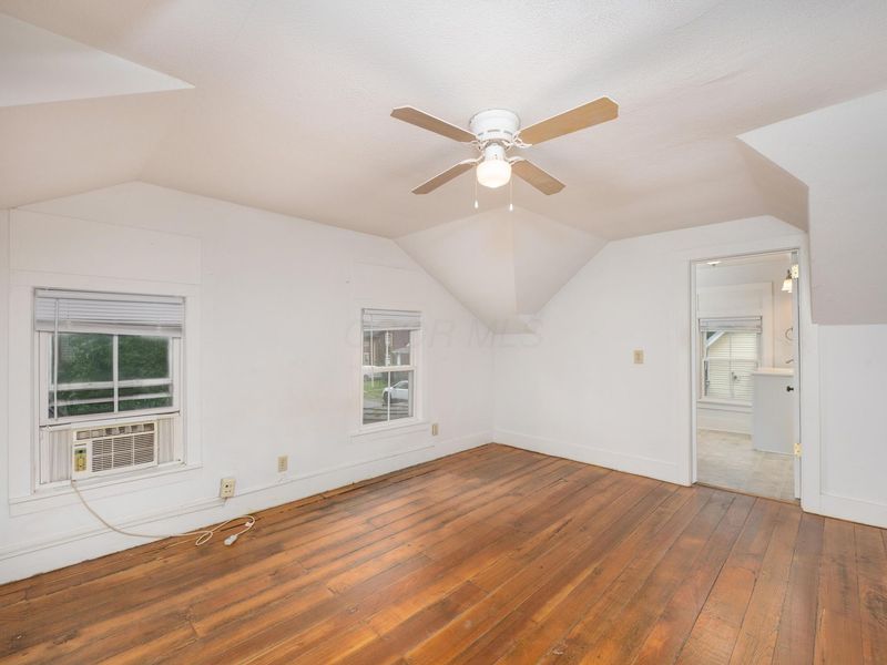 21 W College Street , Fredericktown, OH 43019 Photo 18