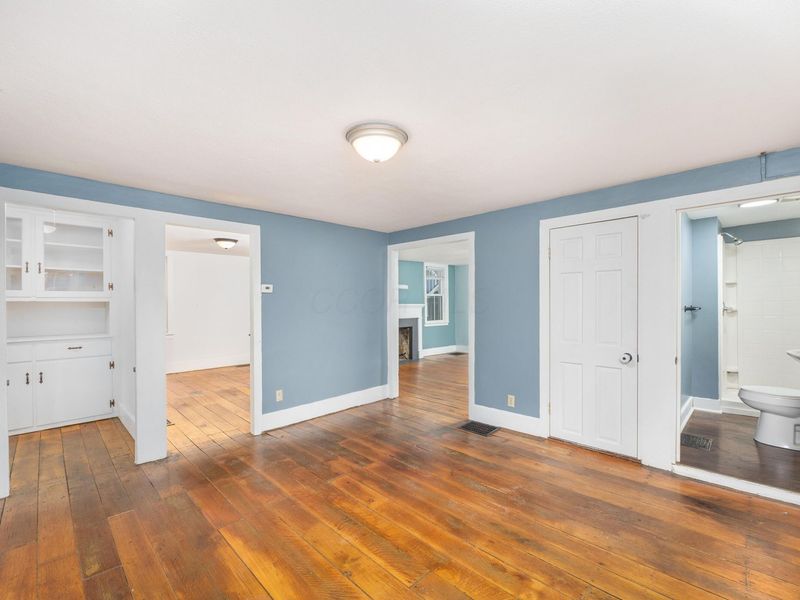 21 W College Street , Fredericktown, OH 43019 Photo 7