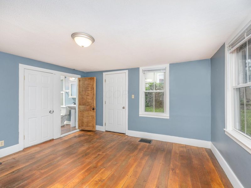 21 W College Street , Fredericktown, OH 43019 Photo 8