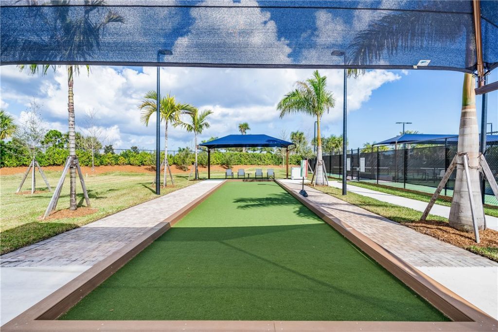 4181 Silver Maple Way , Vero Beach, FL 32967 Photo