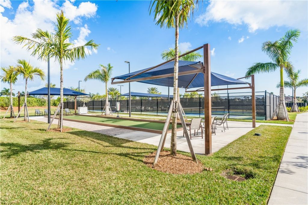 4181 Silver Maple Way , Vero Beach, FL 32967 Photo