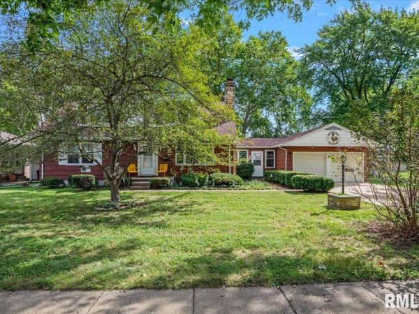 3210 S 5TH Street, Springfield, IL 62703