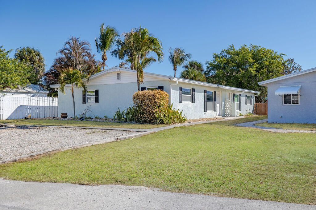 722 Granada Street, Unit A, Fort Pierce, FL 34949 Photo