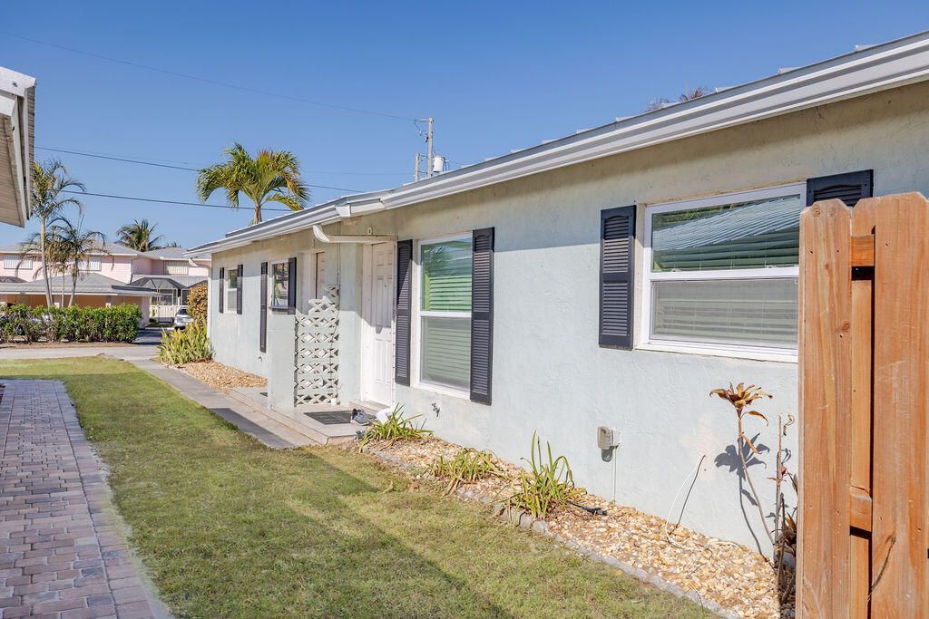 722 Granada Street, Unit A, Fort Pierce, FL 34949 Photo