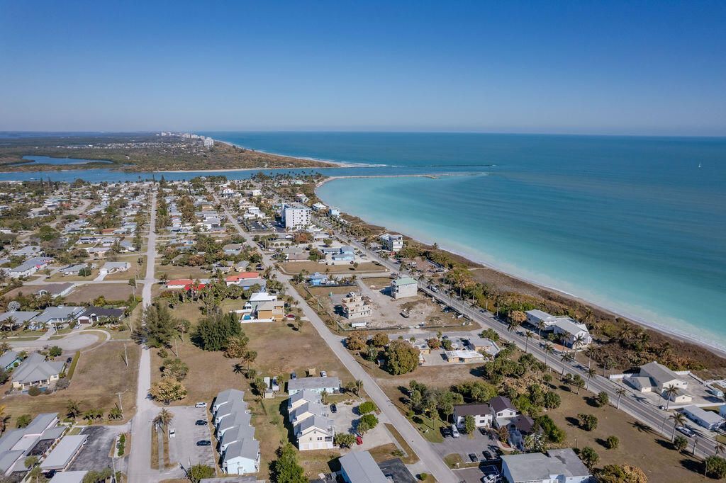 722 Granada Street, Unit A, Fort Pierce, FL 34949 Photo