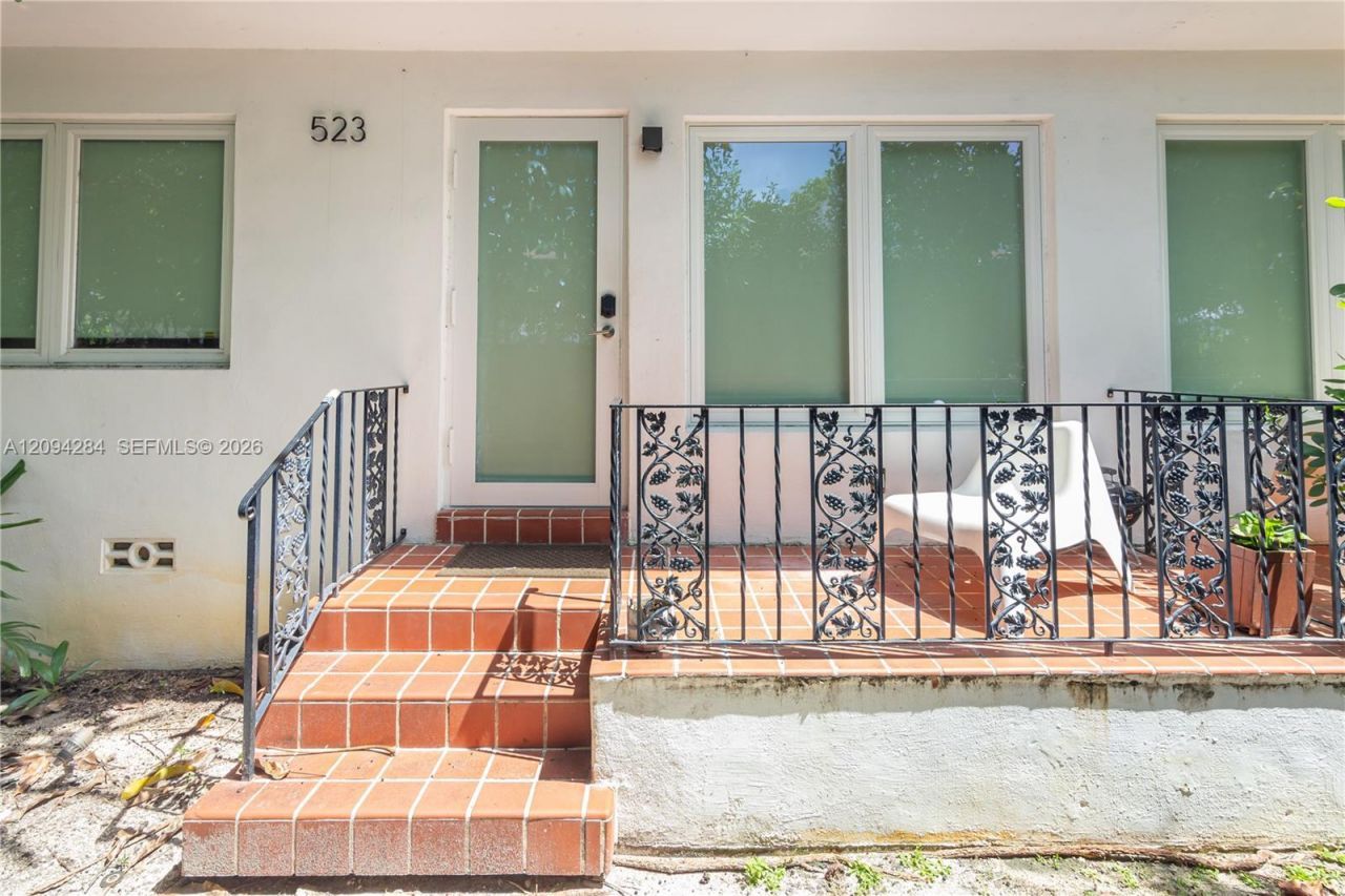 523 NE 68th St , Unit 1, Miami, FL 33138 Photo
