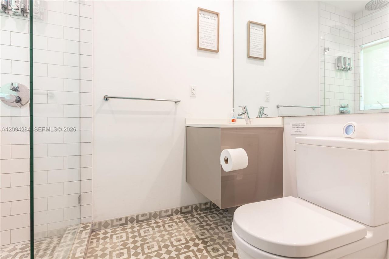 523 NE 68th St , Unit 1, Miami, FL 33138 Photo