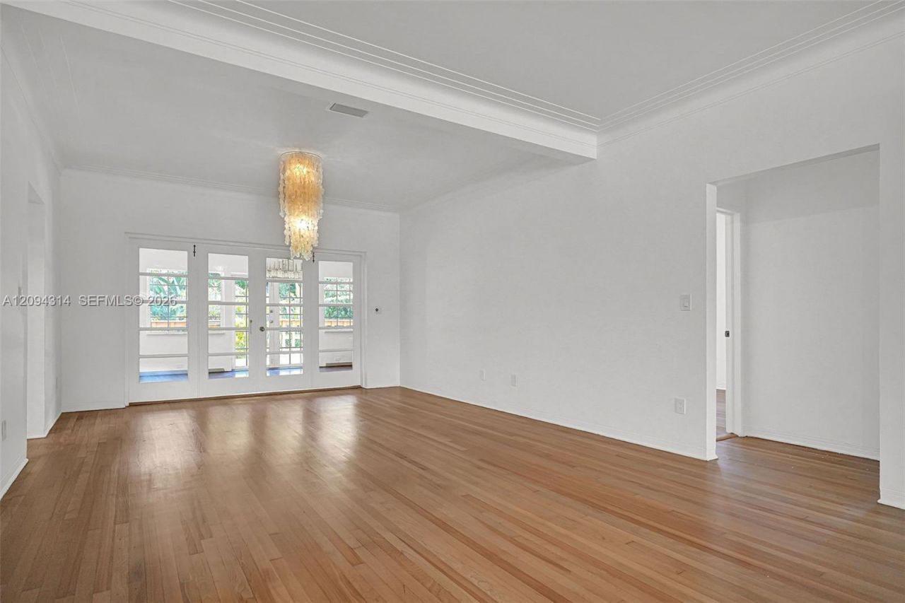 4529 Royal Palm Ave , Unit 4529, Miami Beach, FL 33140 Photo
