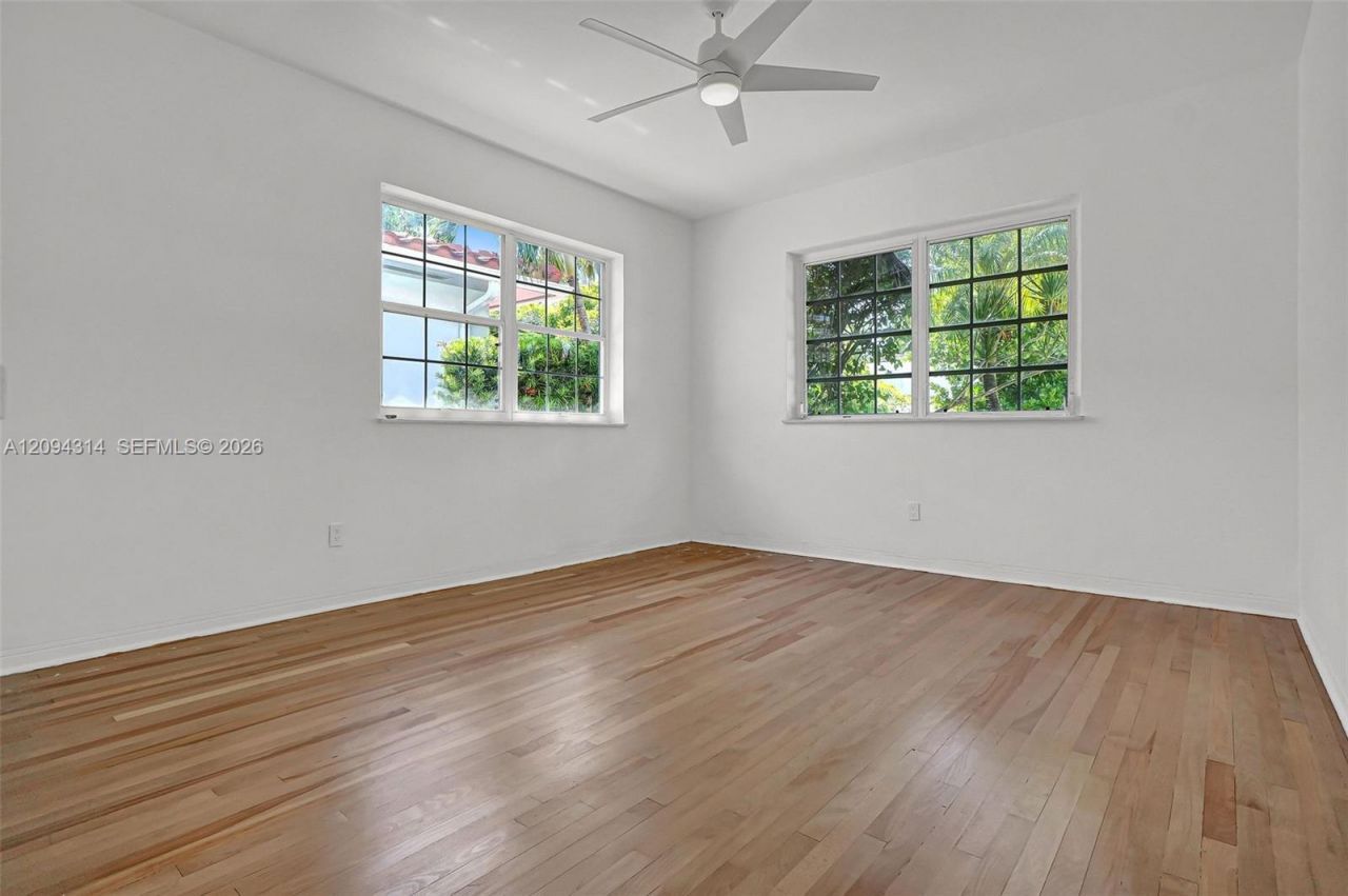4529 Royal Palm Ave , Unit 4529, Miami Beach, FL 33140 Photo
