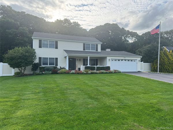39 Hargrove Drive , Stony Brook, NY 11790