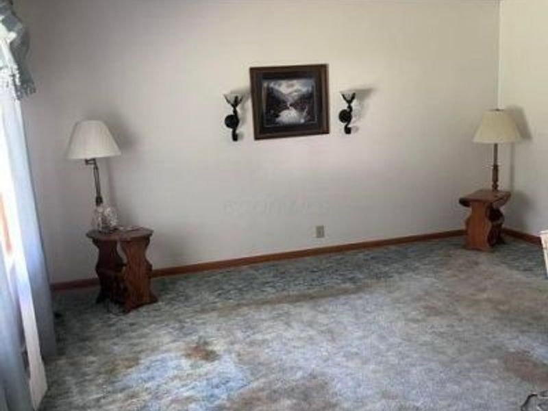 8480 West Pike, Hopewell, OH 43746 Photo 5