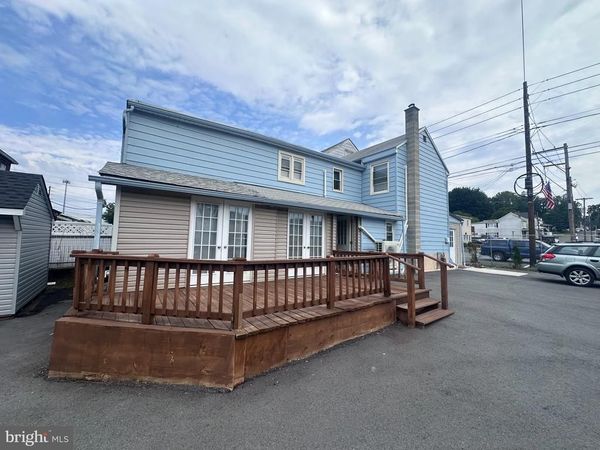 103 MARKET STREET , PORT CARBON, PA 17965