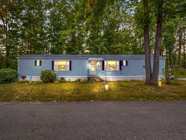 33 Oakwood Drive, Turner, ME 04282